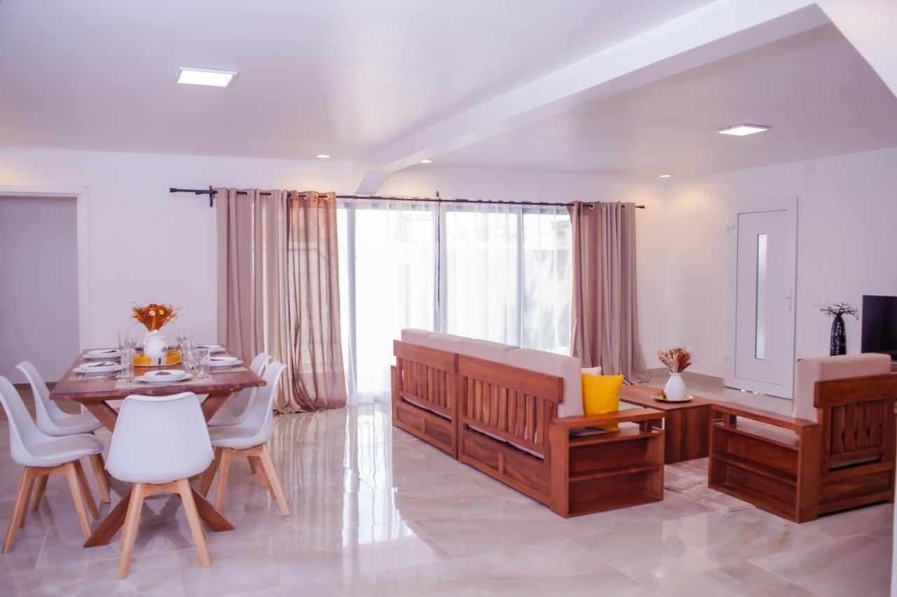 Ampifitia Guest House Антананариву Екстериор снимка